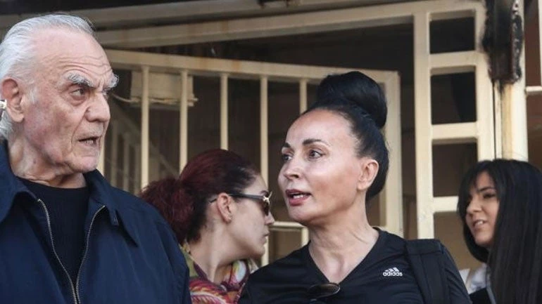 Στον ανακριτή η Βίκυ Σταμάτη για τις «χρυσές μίζες» των εξοπλιστικών